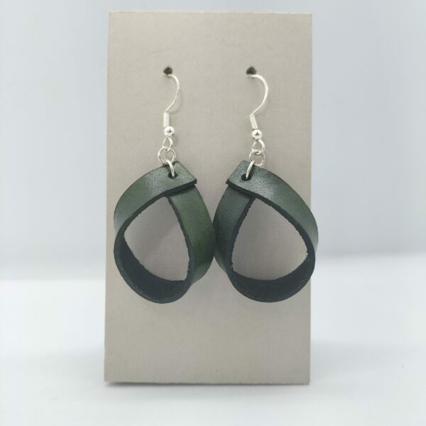 Boucles d'oreilles boucles vert